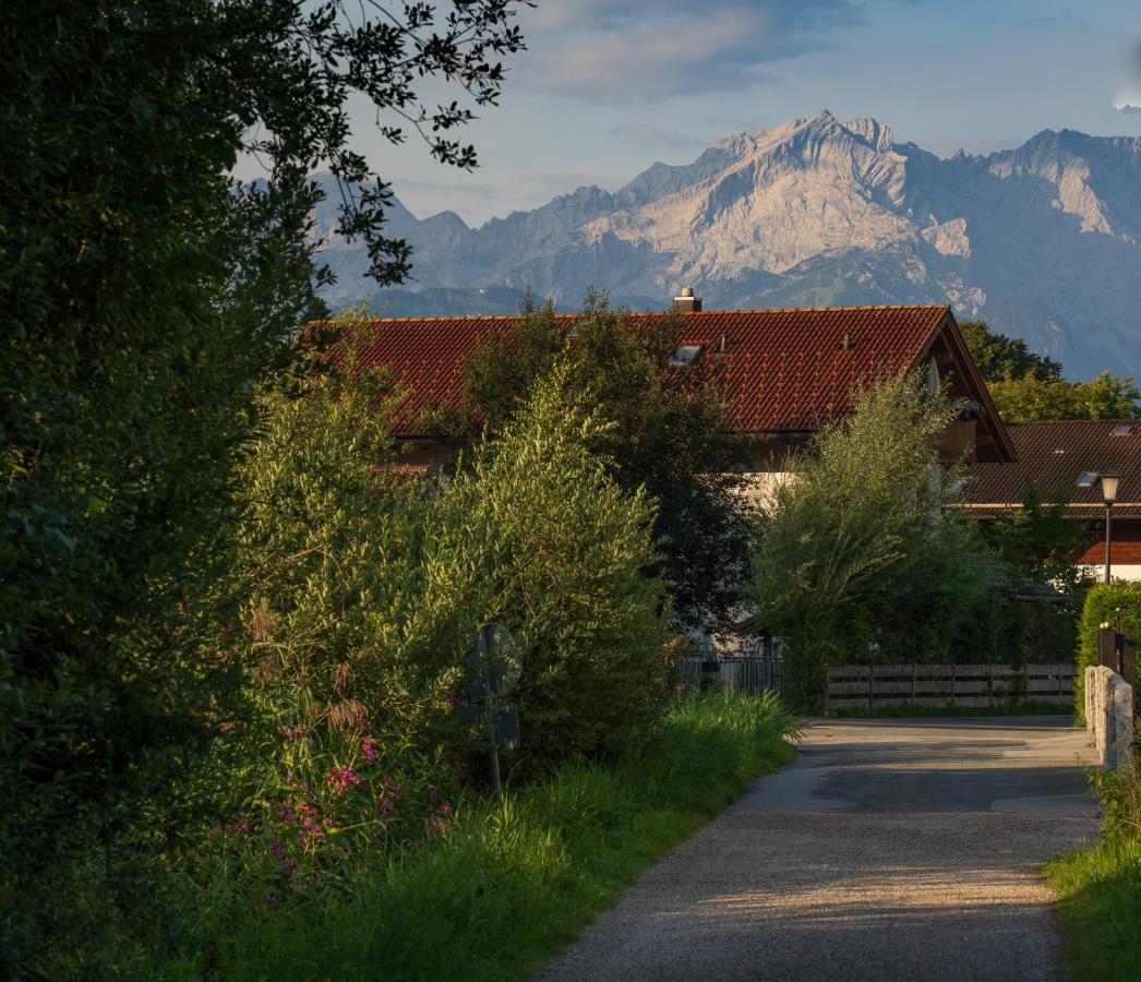 Das Bergquartier - Ferienwohnung Zugspitze Oberau  Exterior foto