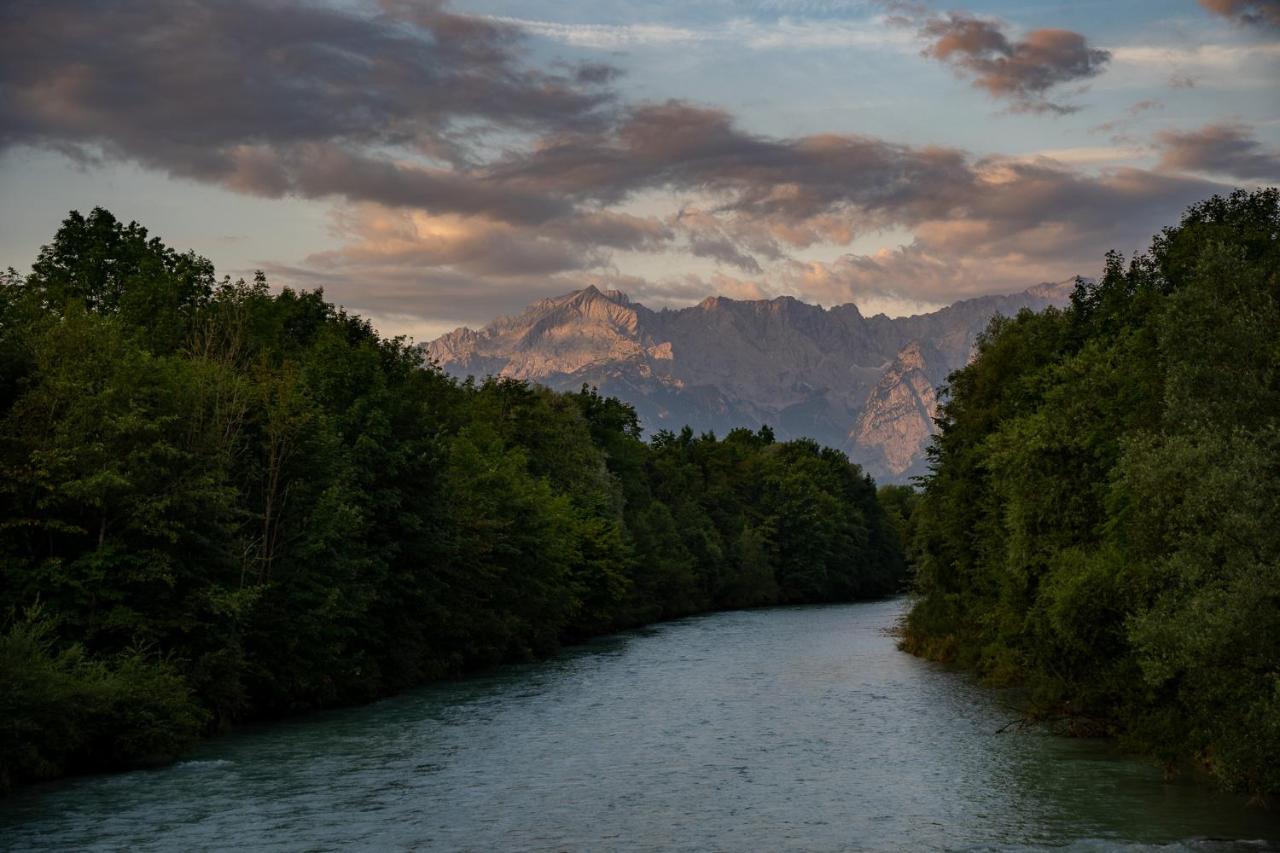 Das Bergquartier - Ferienwohnung Zugspitze Oberau  Exterior foto